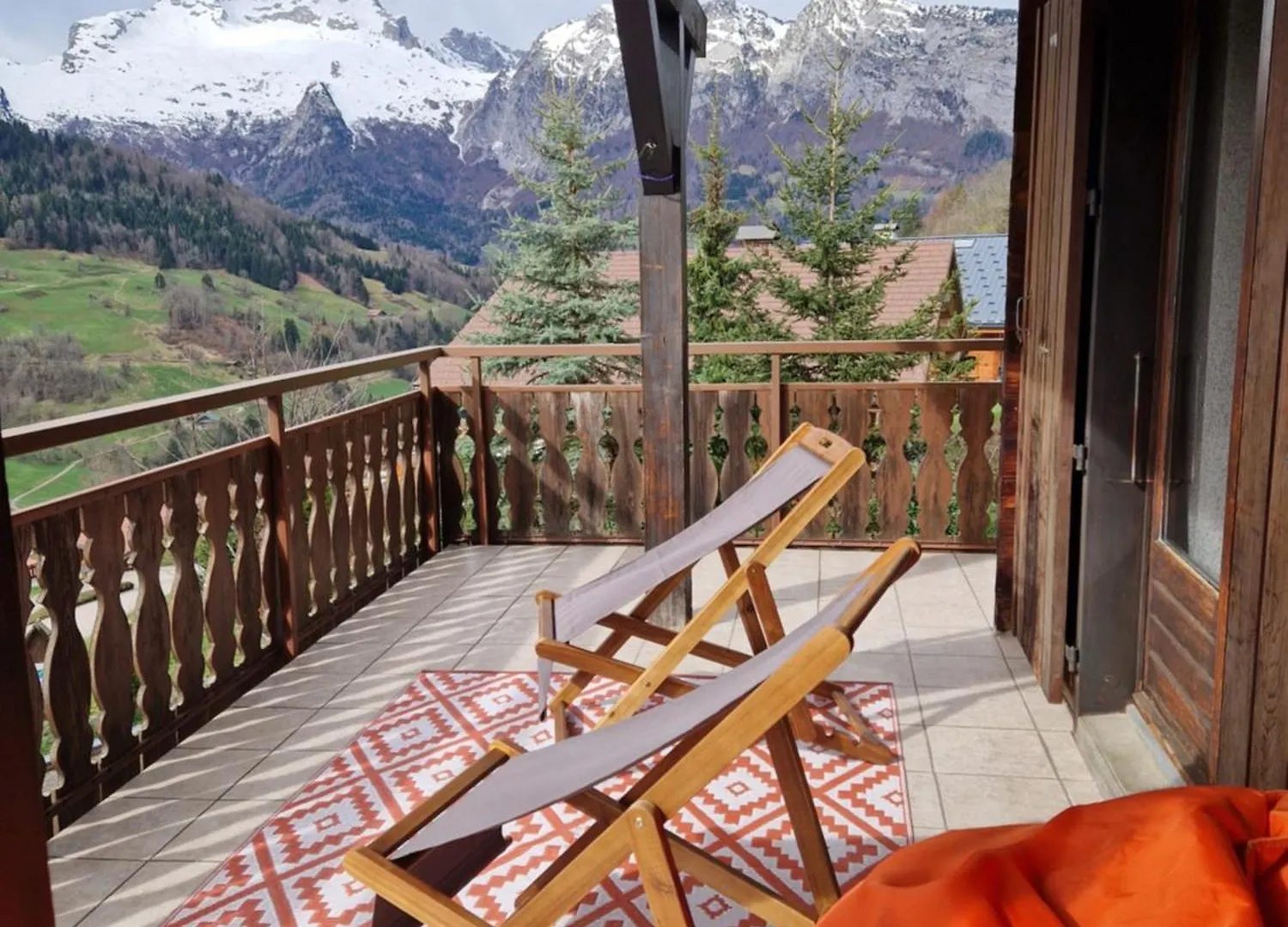 Chalet De Manigod