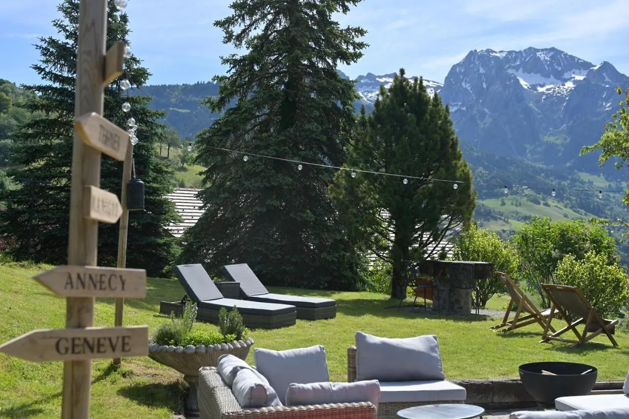 Chalet De Manigod